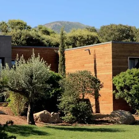 Algajola Sleeps 4 Pool Air Con Wifi T805847 *